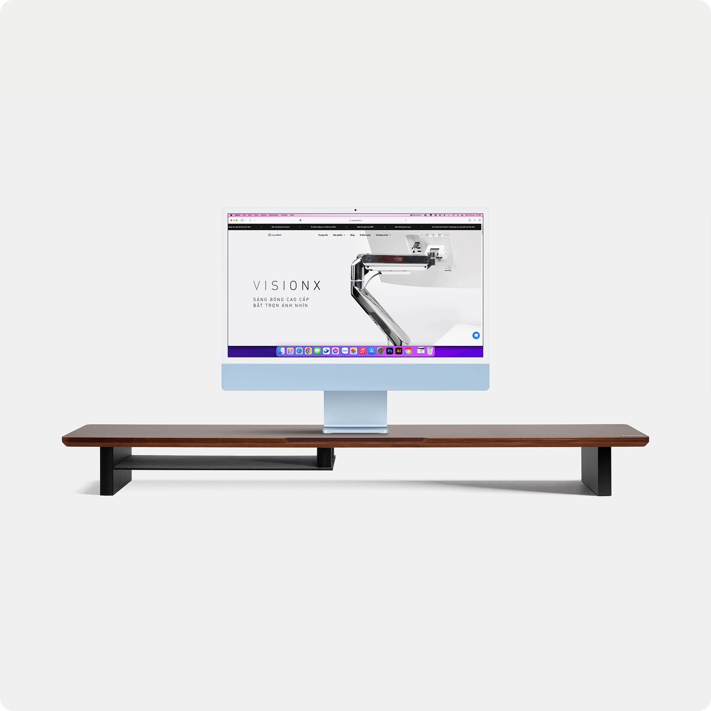 Dài 107 cm nghĩa là dài hơn cả màn hình